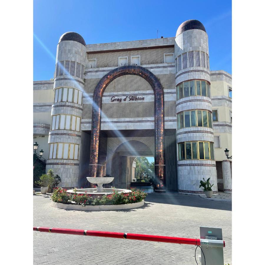 Front Apt Next To Puerto Banus Harbour Appartamento *